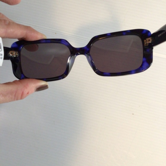 NEW! Le Specs rectangular Sunnies main image 5